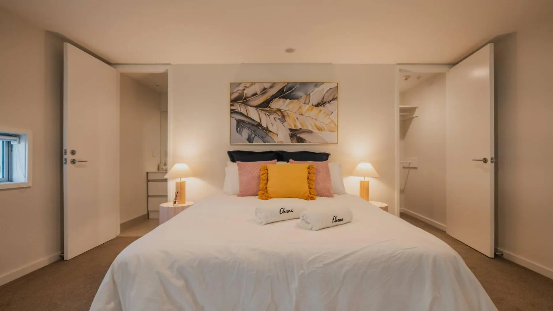 Cbd Edge - 2Br Home With Balcony Sleeps 4 Christchurch Nuova Zelanda